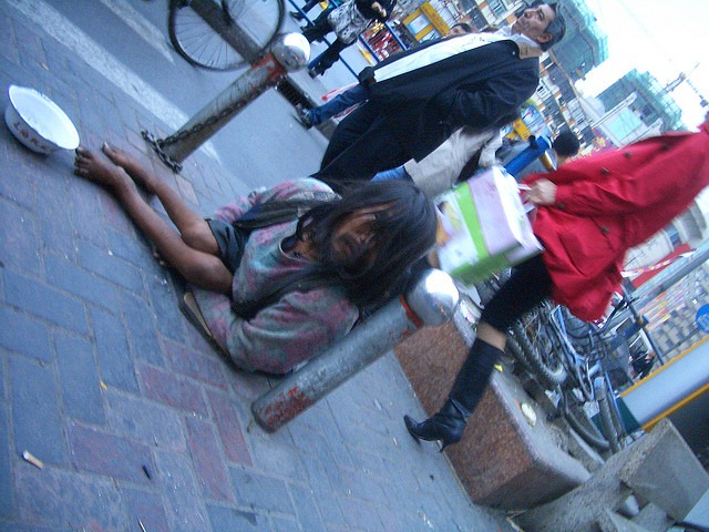 [beggar%255B3%255D.jpg]