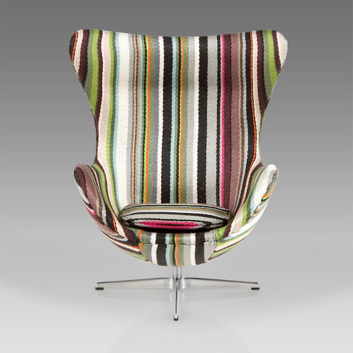 Another interpretation of Smith's striped trademark -- this time on an Arne Jacobsen egg chair. (paulsmith.co.uk)