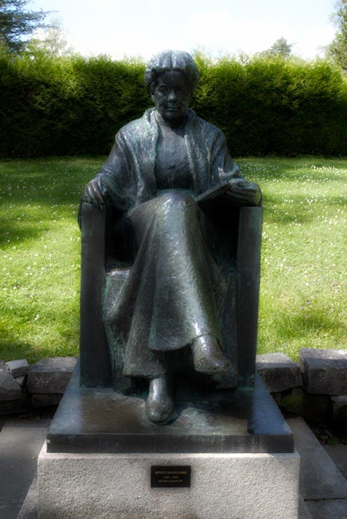 17 17