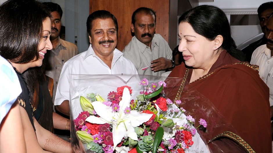 [jyothika%2520with%2520cm%255B3%255D.jpg]