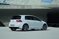 VW-Golf-R-Line-3