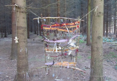 Fundstücke des Waldkindergartens Fundstücke des Waldkindergartens