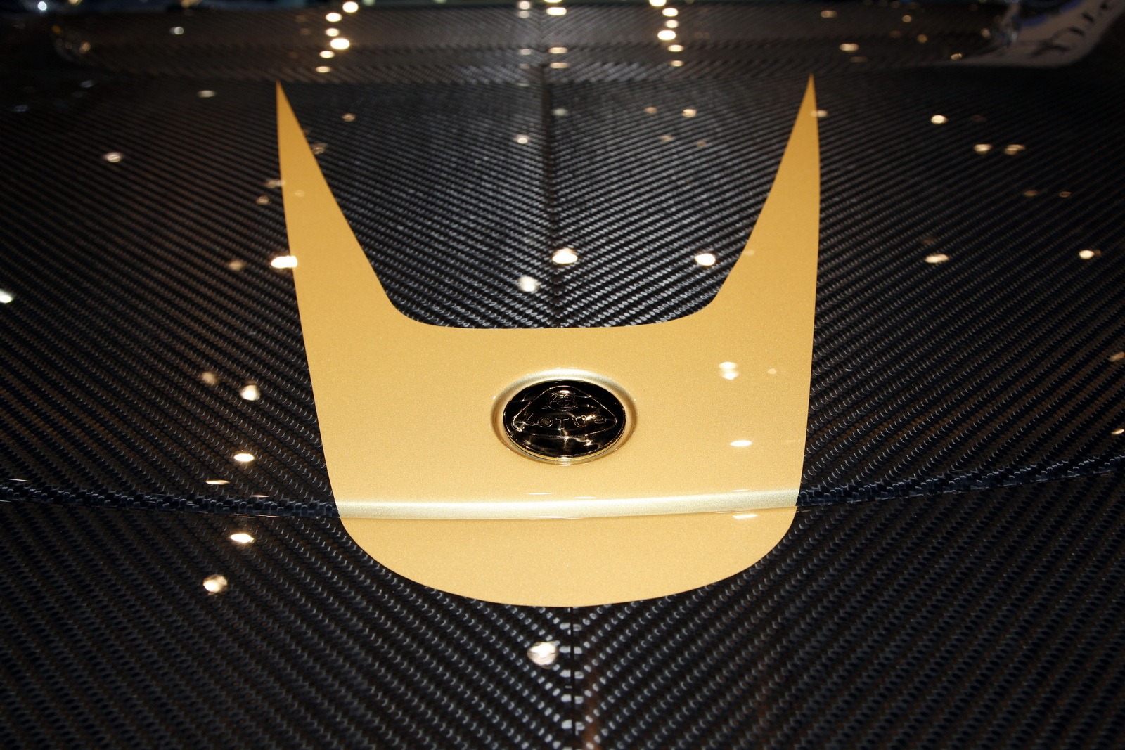 [Lotus-Evora-GTE-4%255B3%255D.jpg]