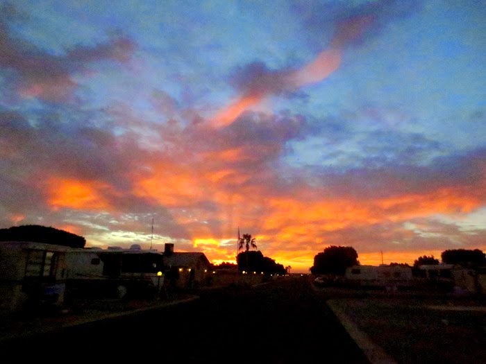[2013-10-24---AZ-Yuma---Yuma-Sunsets5.jpg]