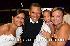 Fotos do evento Tatiane e Charles. Foto numero 4159 do estudio Foto Arte Digital, de Itaborai, RJ, que faz fotografia de casamentos (fotos de casamento), fotos de aniversario (fotografia de aniversario), fotos de 15 anos, fotos de criancas (fotografia infantil), fotos de eventos sociais, videos de casamento, videos de 15 anos, videos de making-of, videos de aniversario, video infantil (video de criancas) e videos de eventos sociais. Fotojornalismo e videojornalismo em Itaborai, RJ.