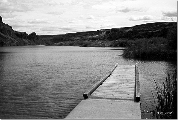 Deep Lake.  Photo of the Day, February 10, 2012.  Sun Lakes State Park.  Coulee City, Washington.  Memorial Day Weekend, 2004.