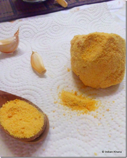 How to make Garlic powder at home