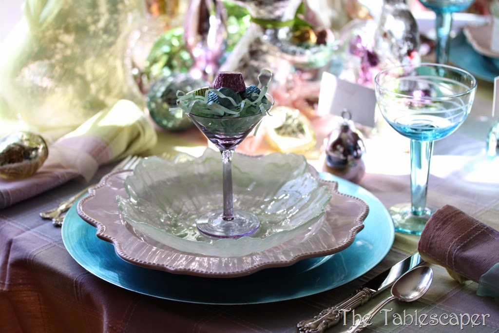 [Tablescape%2520Sparkling%2520Easter%2520-%2520The%2520Tablescaper14%255B3%255D.jpg]