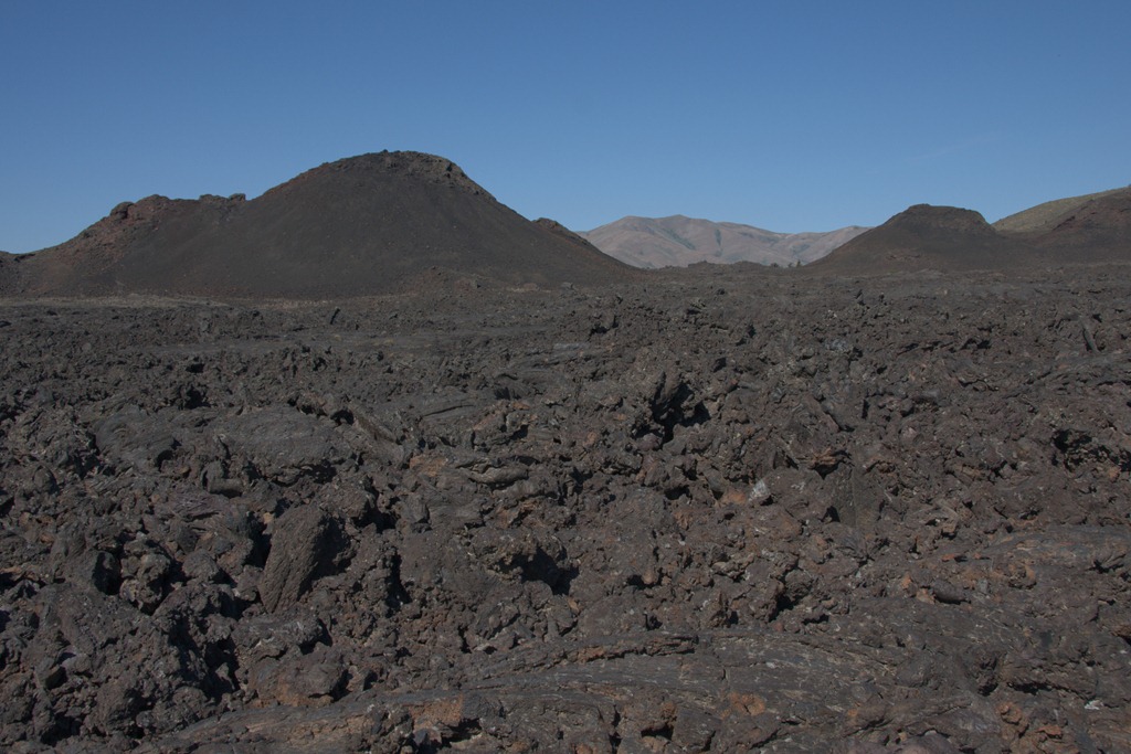 [Craters-of-the-moon-23%255B4%255D.jpg]
