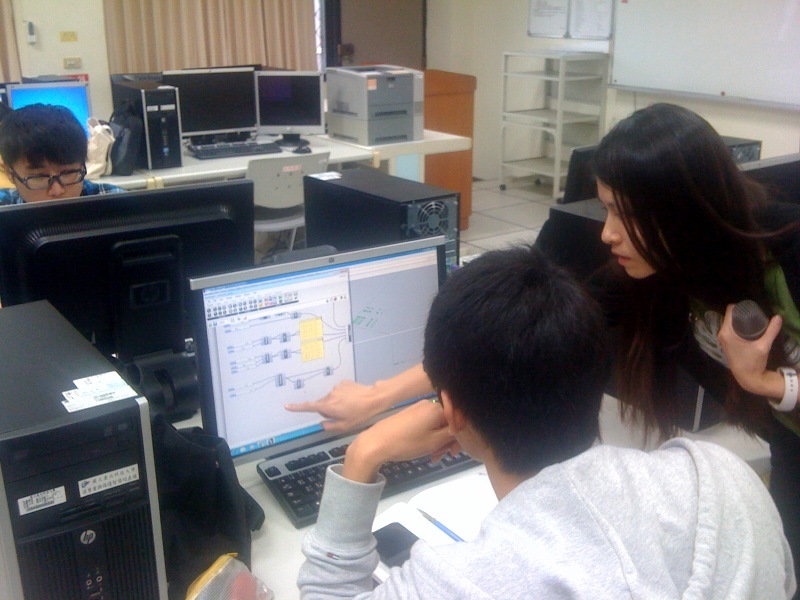 [20111206%2520GH%2520workshop%255B2%255D.jpg]