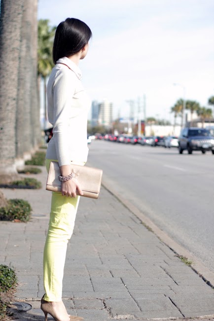 yellowjeans13.jpg yellowjeans13.jpg