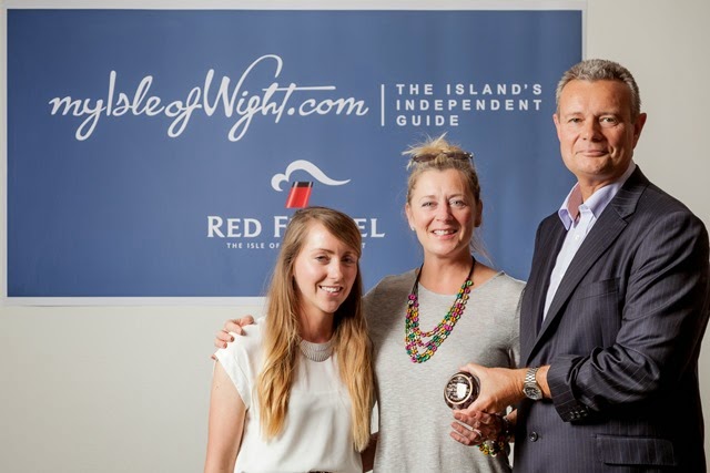 [Fern%2520and%2520Sally%2520Award%255B2%255D.jpg]