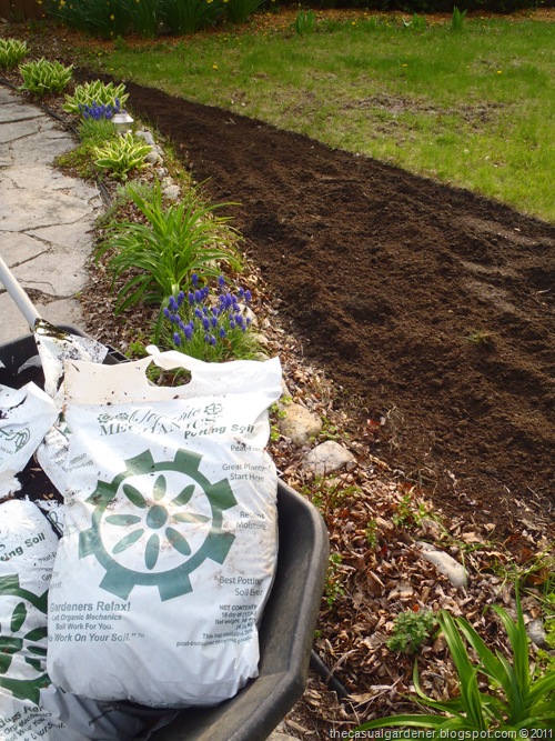 [Rose%2520Garden%2520Organic%2520Soil%255B7%255D.jpg]