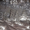 sculpture-de-lave-stalagmites-bulbeuses-randonnée-rando-des-laves-oxydations-rouges-couleurs-métalliques-coulées-2004-tunnel-grotte-cavité-spéléologie-spéléo-reunion-guide-agence-activité-loisir-pleine-nature-ile-intense-à-faire-bloc-vitrifié-au-sol-
