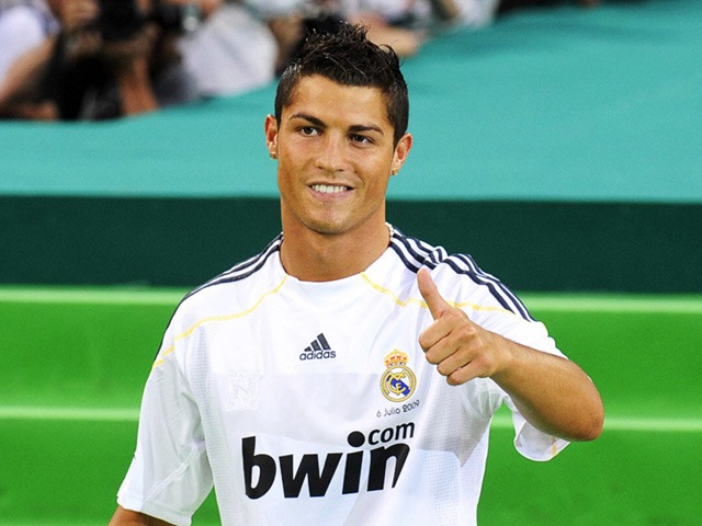 [Cristiano-Ronaldo-real-madrid%255B7%255D.jpg]