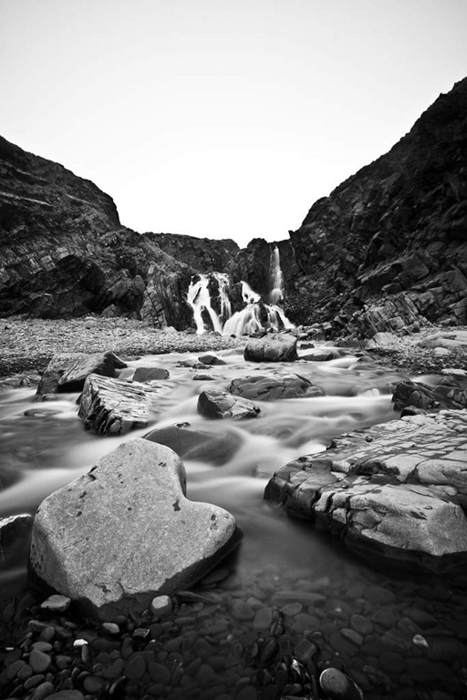 [Coastal-Waterfall-24.jpg]