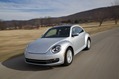 2013-Volkswagen-Beetle-TDI-27