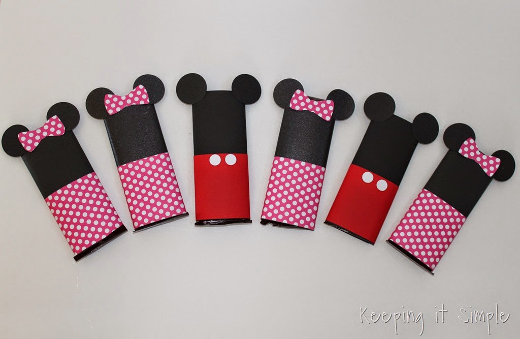 [Mickey%2520and%2520Minnie%2520Mouse%2520Candy%2520Bar%2520Valentines%2520%2520%25286%2529%255B5%255D.jpg]