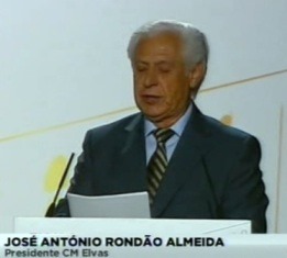 [O%2520discurso%2520do%252010%2520de%2520Junho.Jun%25202013%255B2%255D.jpg]