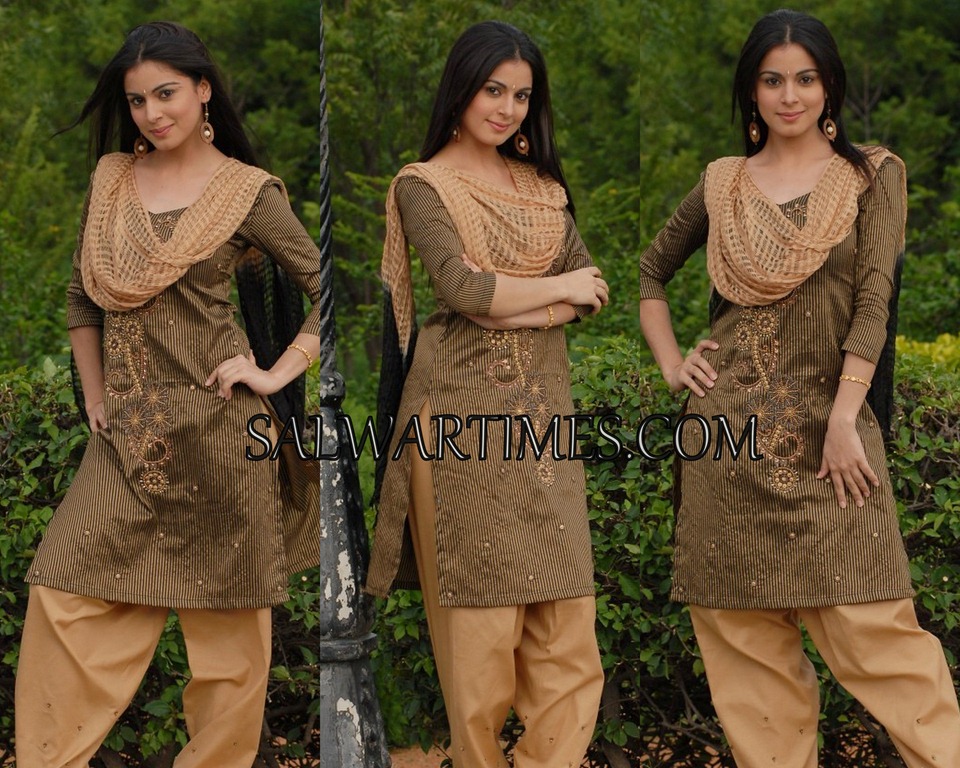 [Designer_Salwar_Kameez%2520%25282%2529%255B4%255D.jpg]