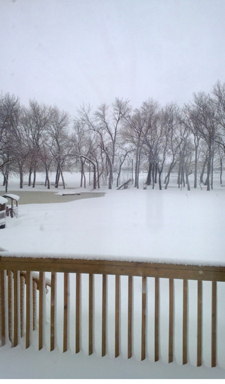 [winterwillneverend%255B4%255D.jpg]
