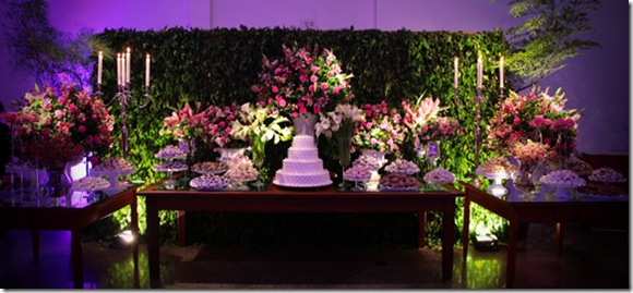 muro inglês decoração de casamento, hall, mesa de doces, igreja