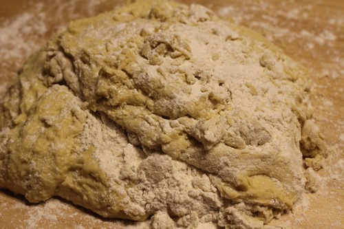 [pumpkin-knot-yeast-rolls_1576%255B10%255D.jpg]