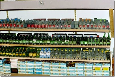 303360811 Dad's Layout in Early 2004 303360811 Dad's Layout in Early 2004