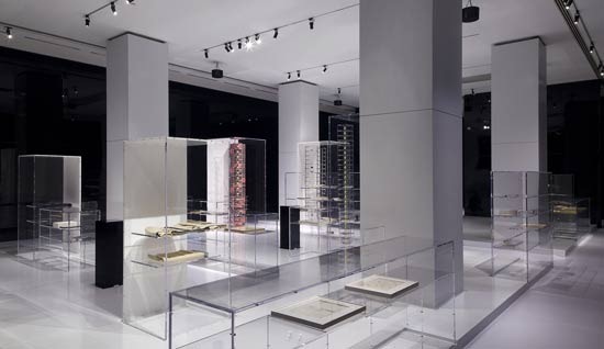 [CULTURE-CHANEL-Abstraction-27.jpg]