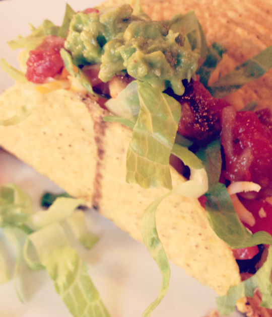 Crock Pot Shredded Chicken Tacos