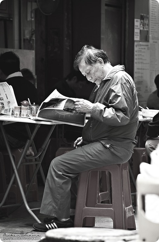 Reading-the-paper-(1) Reading-the-paper-(1)
