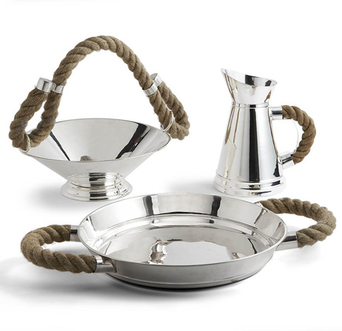 The mix of rope and silver is so clever. (hausinterior.com) The mix of rope and silver is so clever. (hausinterior.com)