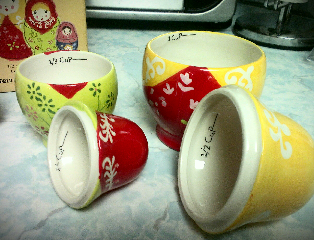 matryoshka measuring cups
