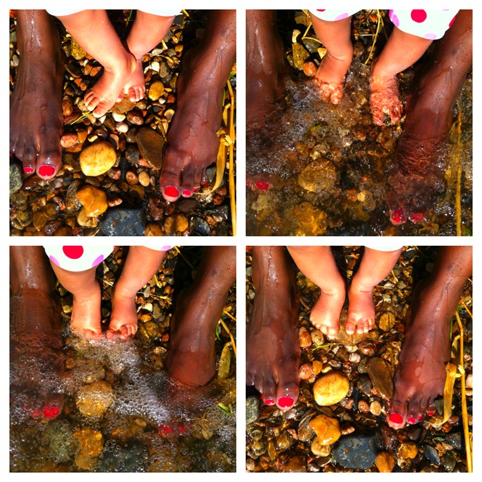 feetinwater feetinwater