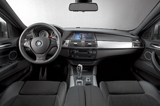 BMW-X6-M50d-10.jpg