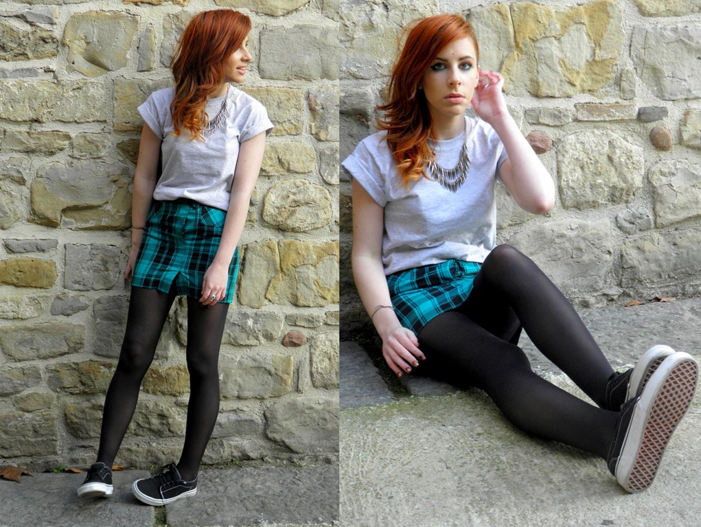 [LANA%2520DEL%2520REY%2520MERMAID%2520MOTEL%255B5%255D.jpg]
