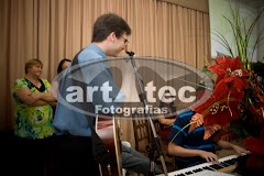 Fotos do evento NOIVADO:ANDERSON&ESTER. Foto numero 0026. Fotografia (fotografias) da Art Tec Fotografias que faz fotos de casamento, fotos de festas, fotos de eventos sociais, fotos de aniversário, fotos de formatura, fotojornalismo, ensaios fotográficos, fotos de estúdio, book fotográfico e outros serviços fotográficos em Pelotas, RS, e outras cidades do Rio Grande do Sul. fotos casamento de pelotas rs para noivas casamentos rio grande do sul foto fotografia gaucha lembranças lembrancinhas feitas em vestido festa junina cerimônia no