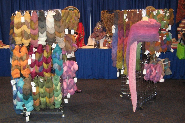 [20121207-ARFiberArtsExtra%2520%2528129%2529%255B2%255D.jpg]