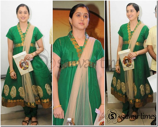DevayanI_Salwar_Kameez