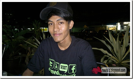 Senyum cam ni la okey..hehe 26032011740