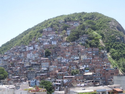 [favela11-530x397%255B2%255D.jpg]
