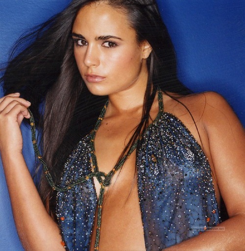 jordana brewster linda sensual photoshoot desbaratinando  (37)