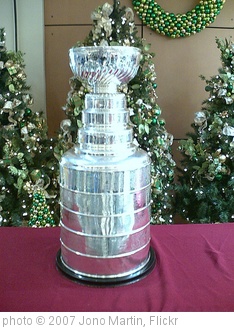 'The Stanley Cup' photo (c) 2007, Jono Martin - license: http://creativecommons.org/licenses/by/2.0/