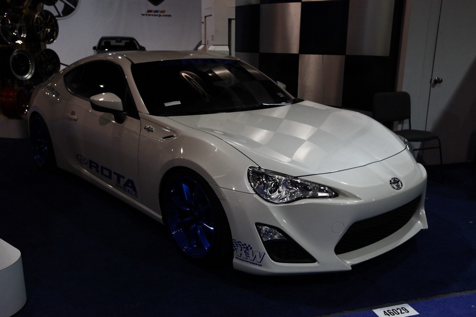 [Scion-FR-S-Tunes-16%255B2%255D.jpg]
