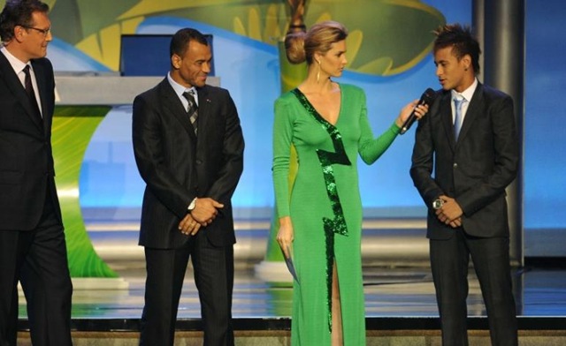 fernanda lima sorteio da copa 2014