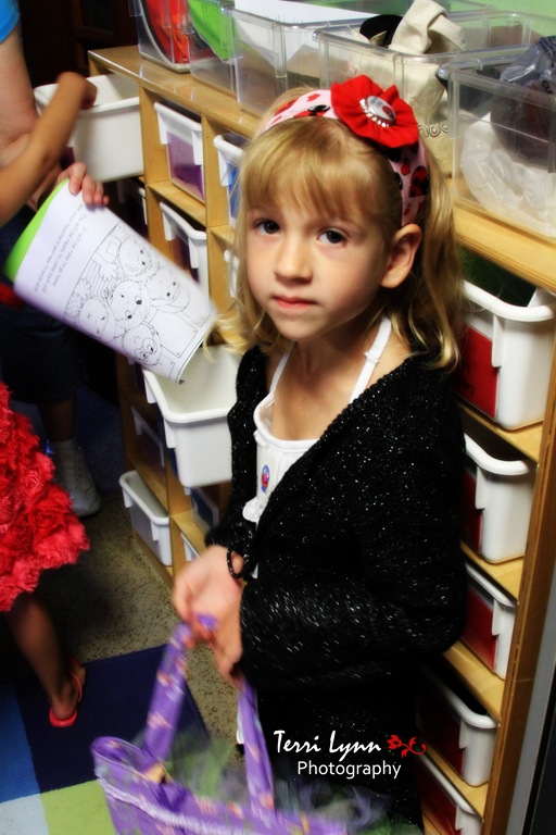 [1st%2520Day%2520of%2520Preschool-6%255B4%255D.jpg]