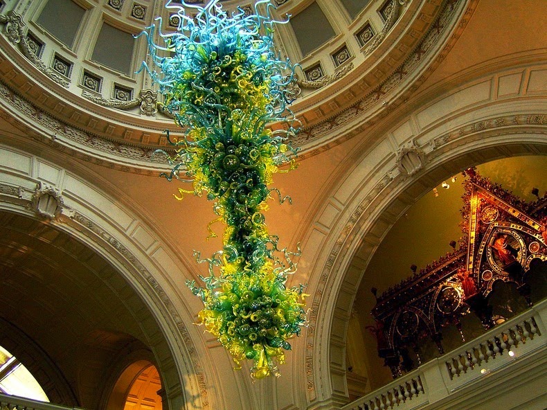 va-chandelier-dale-chihuly-12