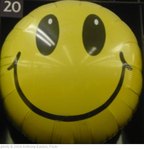 'Happy Face ' photo (c) 2009, Anthony Easton - license: http://creativecommons.org/licenses/by/2.0/