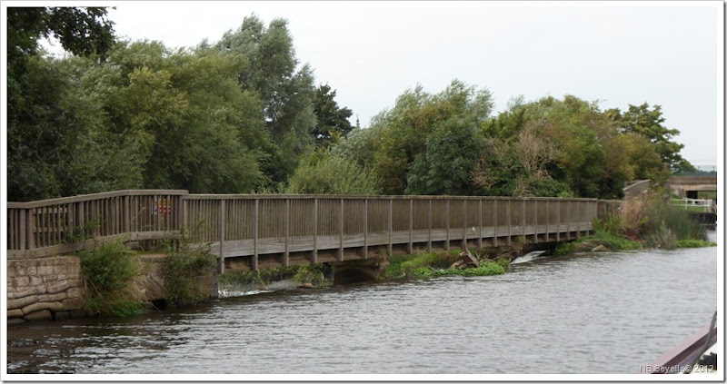 SAM_2522 Zouch Weirs