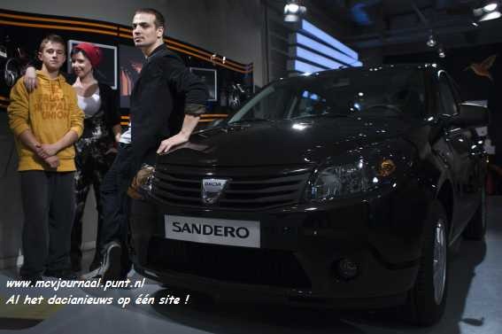 [Dacia-Sandero-Orange-03%255B1%255D.jpg]